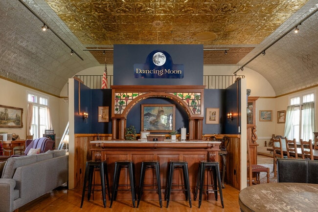 Photo - 316 Court St Unidad ID1241760P