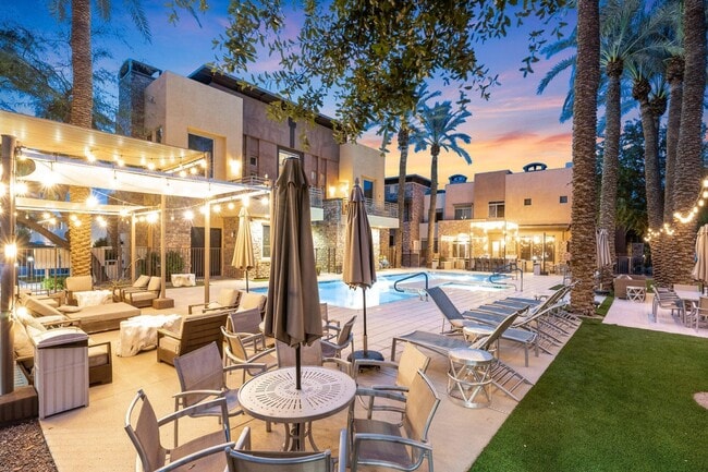 Photo - 4803 N Woodmere Fairway