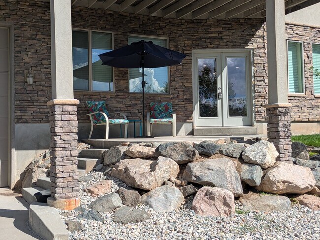 5145 Mile High Cir