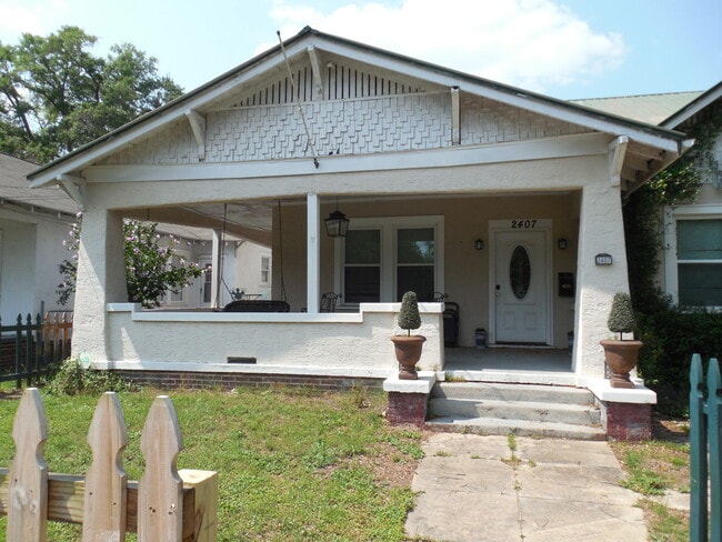 Photo - 2407 Wrightsboro Rd Casa