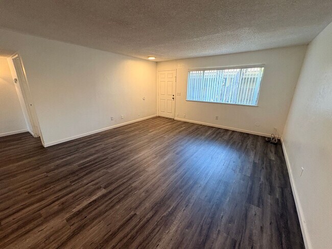 Photo - 2526-2532 W. Caldwell Ave. Unit 2532