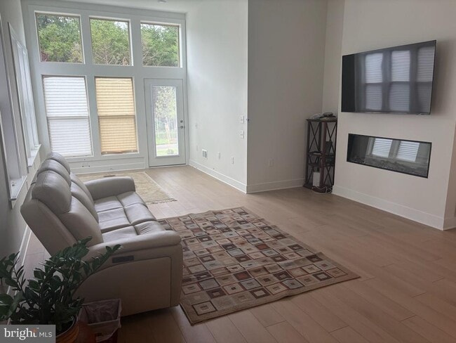 Photo - 6057 Sunstone Ln