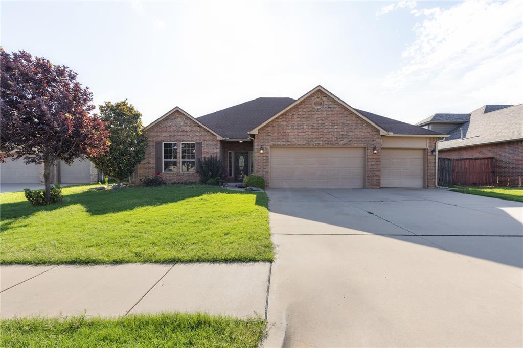 Photo - 2908 Marigold Ln House