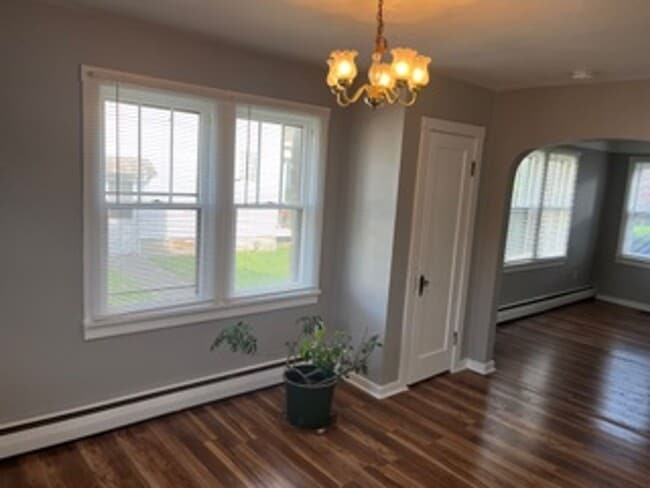 Photo - 2 Bedroom House in Troy with Washer/Dryer Hookups and Storage Basement!!