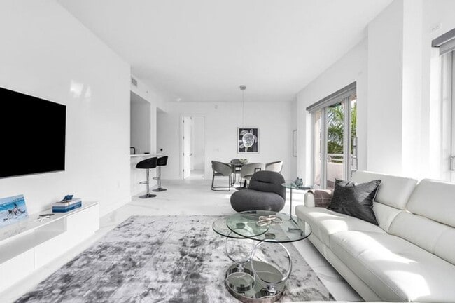 Photo - 155 E Boca Raton Rd