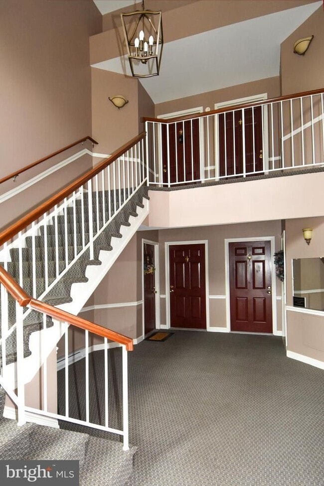 4056 Grays Pointe Ct
