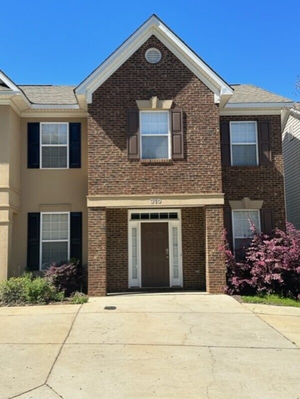Building Photo - 310 Irvine Ct Rental