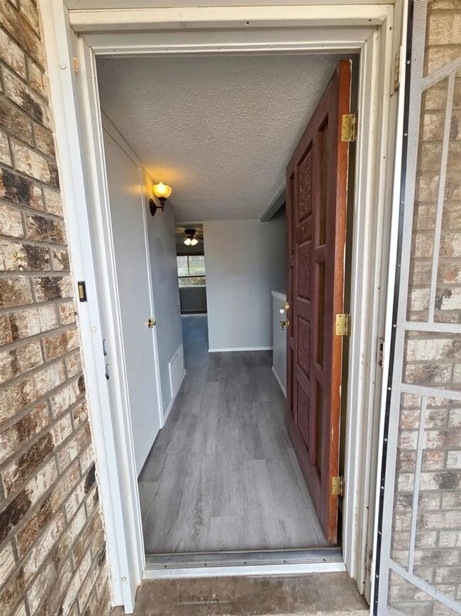 Photo - Very well maintained home