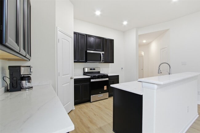 Photo - 170 Rd 51022