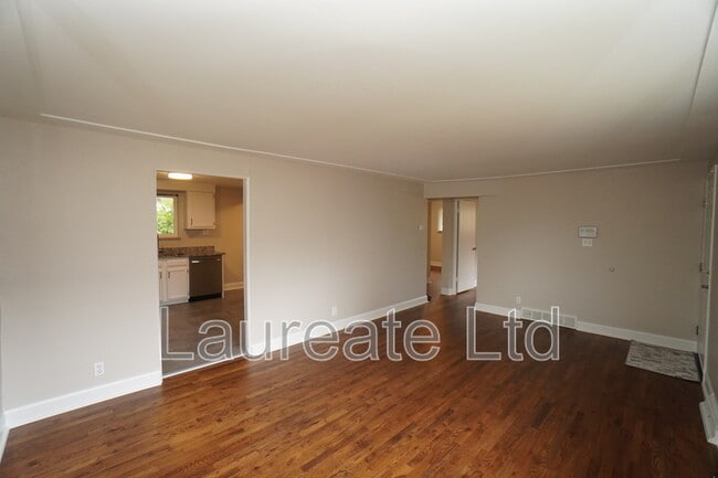 Photo - 2268 W Maplewood Ave