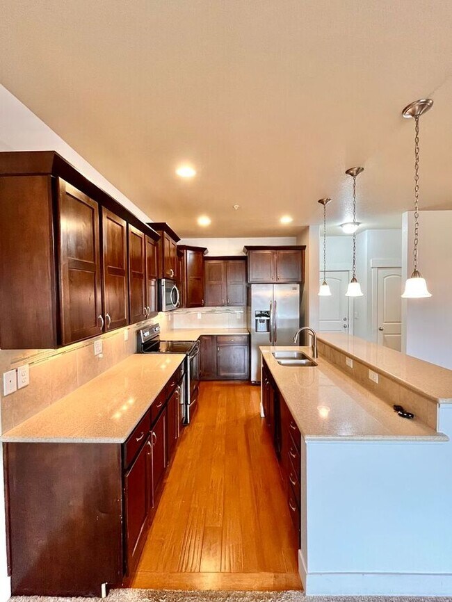 Photo - 3 Bedroom / 2.5 Bath Condo with 1 car attached garage in Fossil Lake Subdivision in Fort Collins, CO Unidad C104