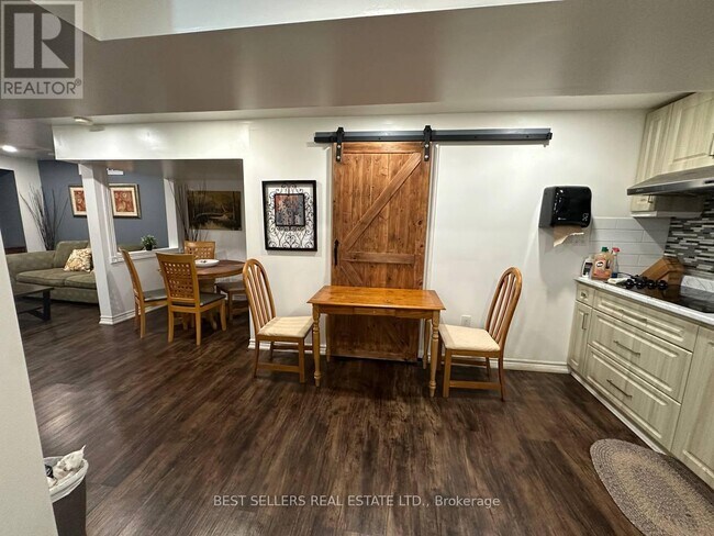 Photo - 5861 Cozumel Dr