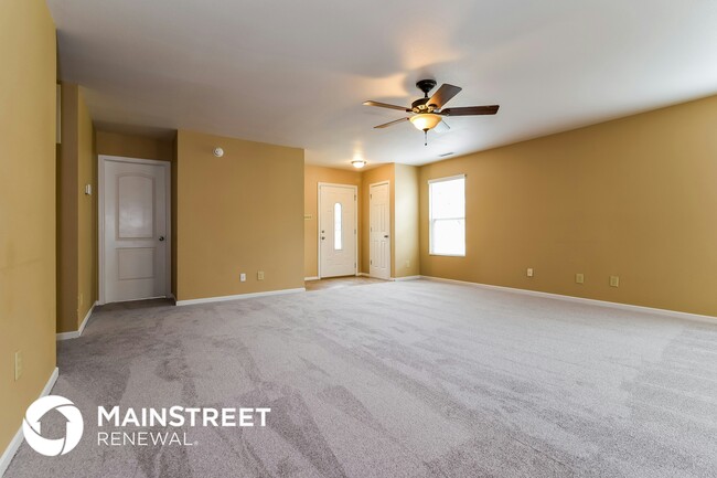 Photo - 10616 Pavilion Dr