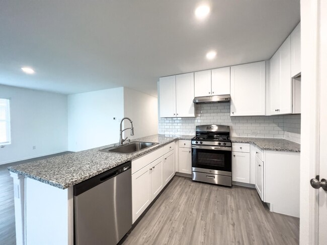 Photo - 5940 Sunset Song Ln