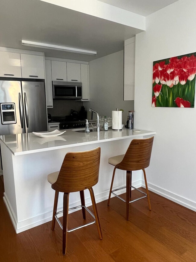 Photo - 676 Amsterdam Ave Unidad SI ID1465807P