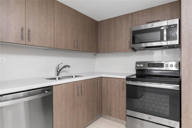 Photo - 1901 Brickell Ave Unit B1903