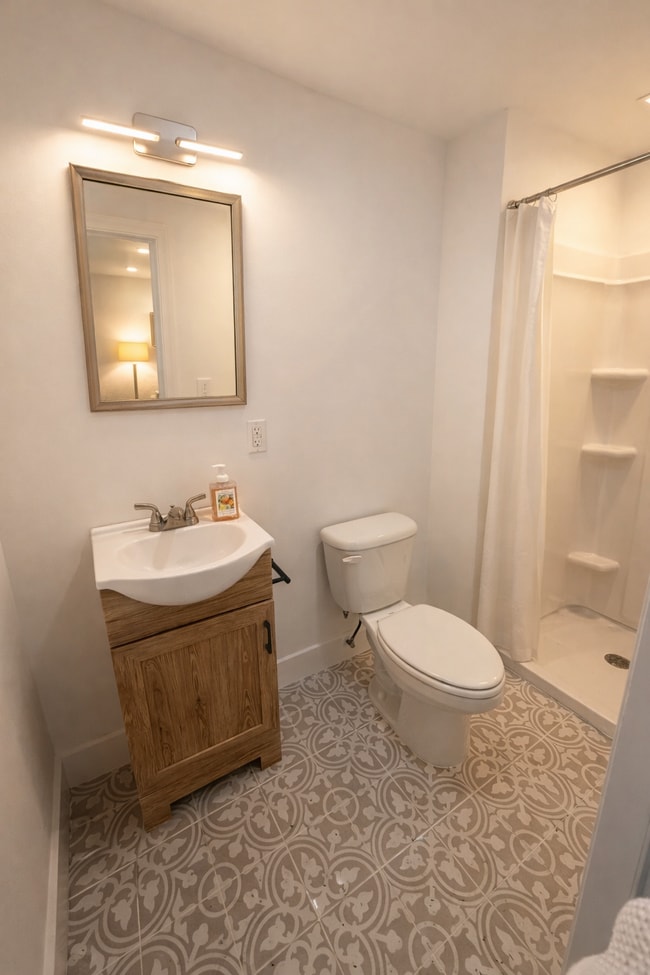 Photo - 105 State Rd S-8-922