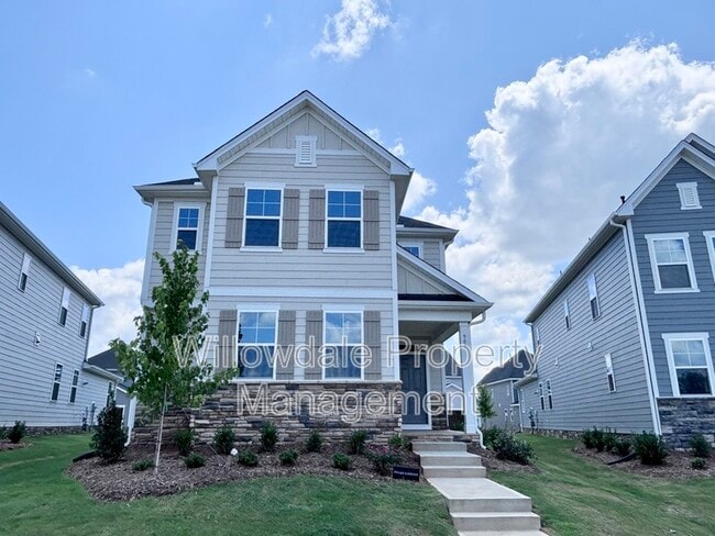 Photo - 909 Crossbill Dr House