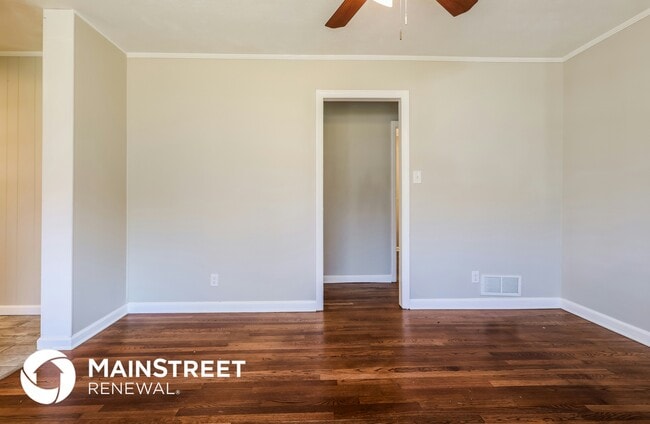 Photo - 131 Mears St