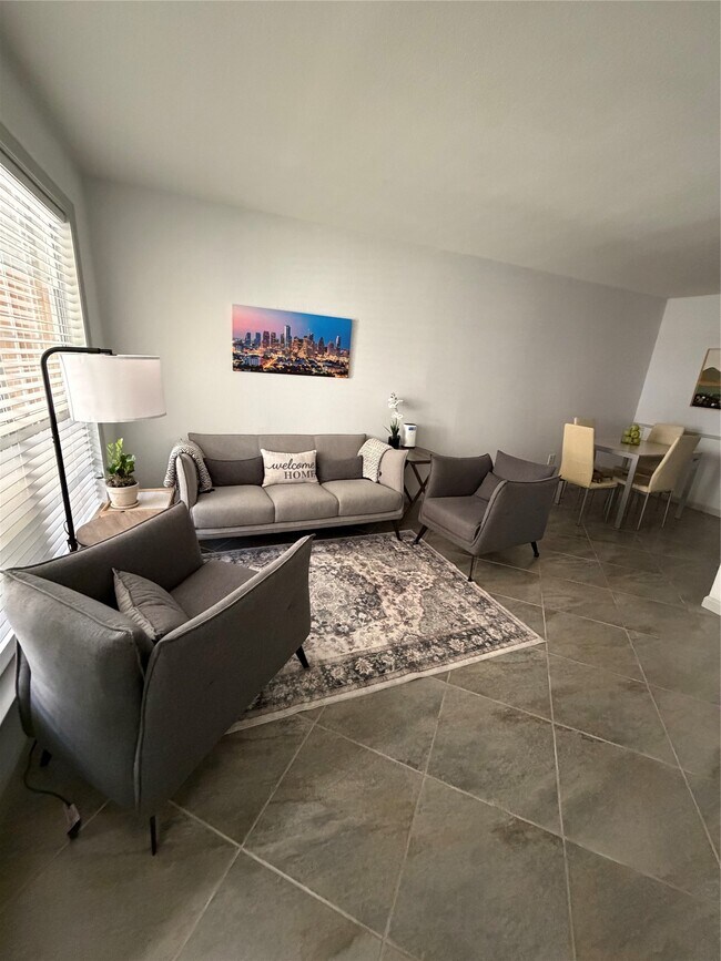 8801 Hammerly Blvd Unit 901
