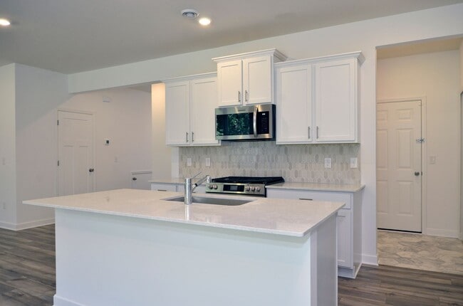 Photo - 3858 Heath Ave N