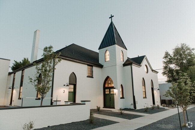 Building Photo - 2 Bed/2 Bath Historic Church Conversion in... Rental