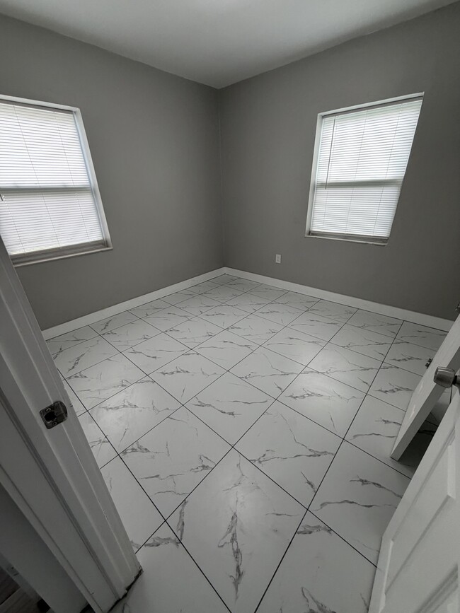 Photo - 15121 NW 32nd Ave