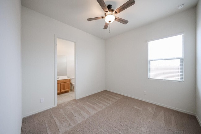 Photo - 25620 N 167th Dr