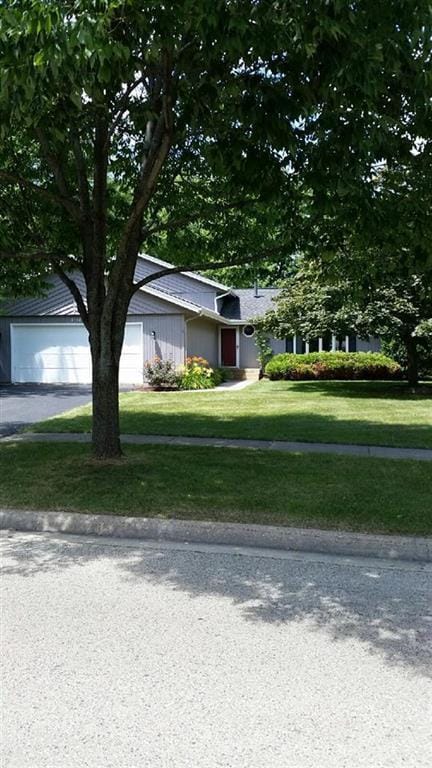 Photo - 4 Bedroom 3 Bath home available in Rockford