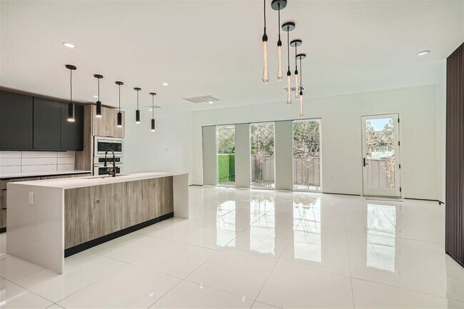 Photo - 2203 Walsh Tarlton Ln