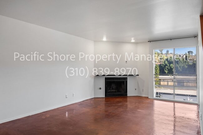 Photo - 2339 Hyperion Ave Unidad 1