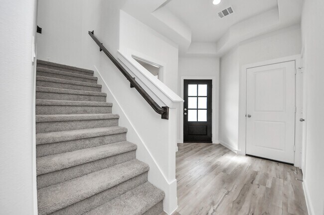 Photo - 1642 Portia Ln