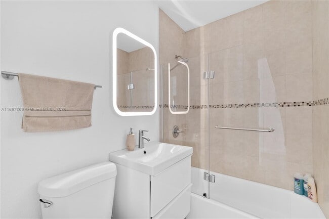 Photo - 1021 NW 23rd Ave