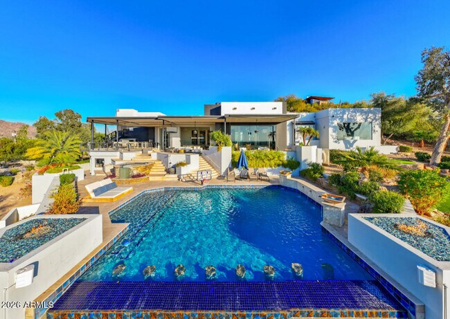 5632 Camelback Canyon Dr