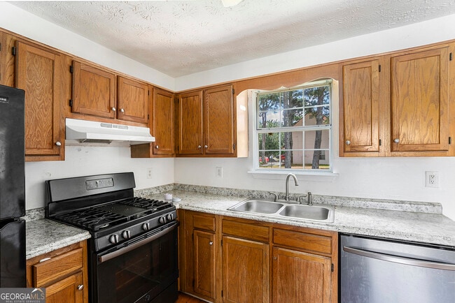 Photo - 45 Pleasure Dr