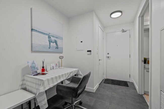 Photo - 25 Lower Simcoe St Unité SI FL18-ID1541554P