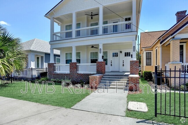 Building Photo - 1815 Hubbard St Unit #1 Rental
