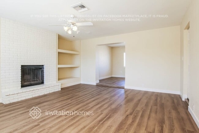 Photo - 5410 N 64th Dr