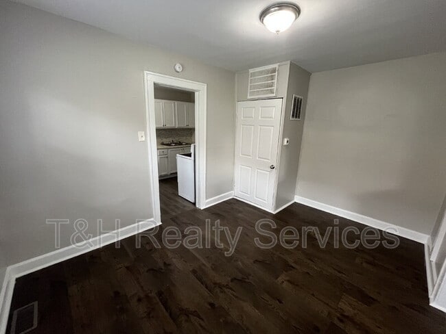 Photo - 1727 S Randolph St