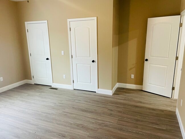 Photo - 261 Fairway Dr