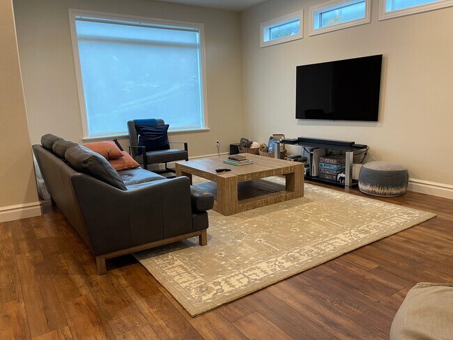 Photo - 3989 E Yakima Way Unit A