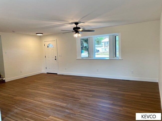 Photo - Tastefully Renovated Home!