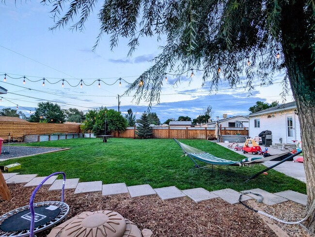 Photo - 1015 E Grand Ave