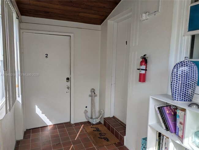 Photo - 311 SW 2nd Ave Unit 2