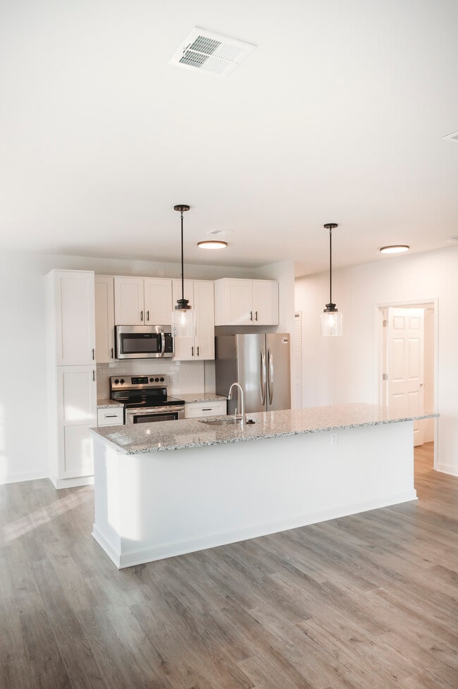 Photo - Orchard Ridge