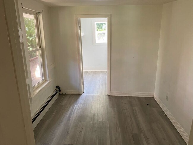 Photo - 22 Lafayette St