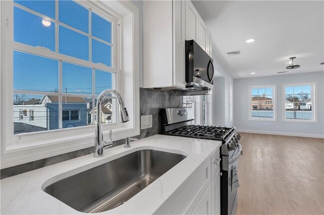 Photo - 10 Anthony Ave Unit 2