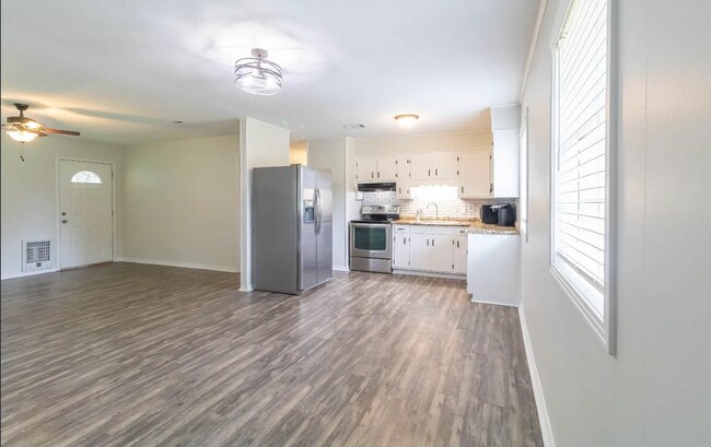170 Mason Dr E