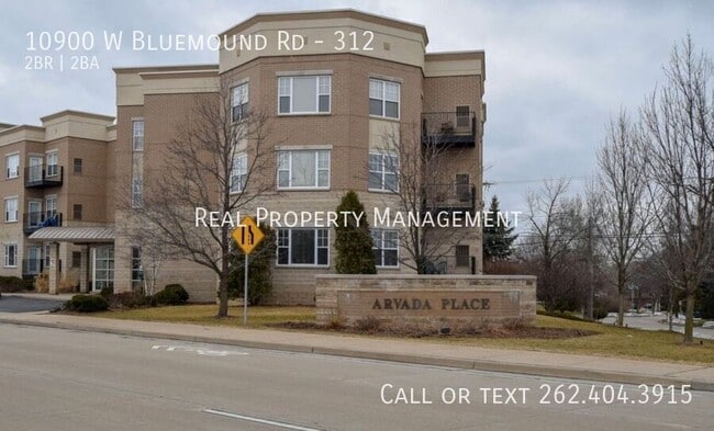 Photo - 10900 W Bluemound Rd
