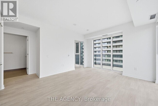Photo - 634 Church St Unit 2303